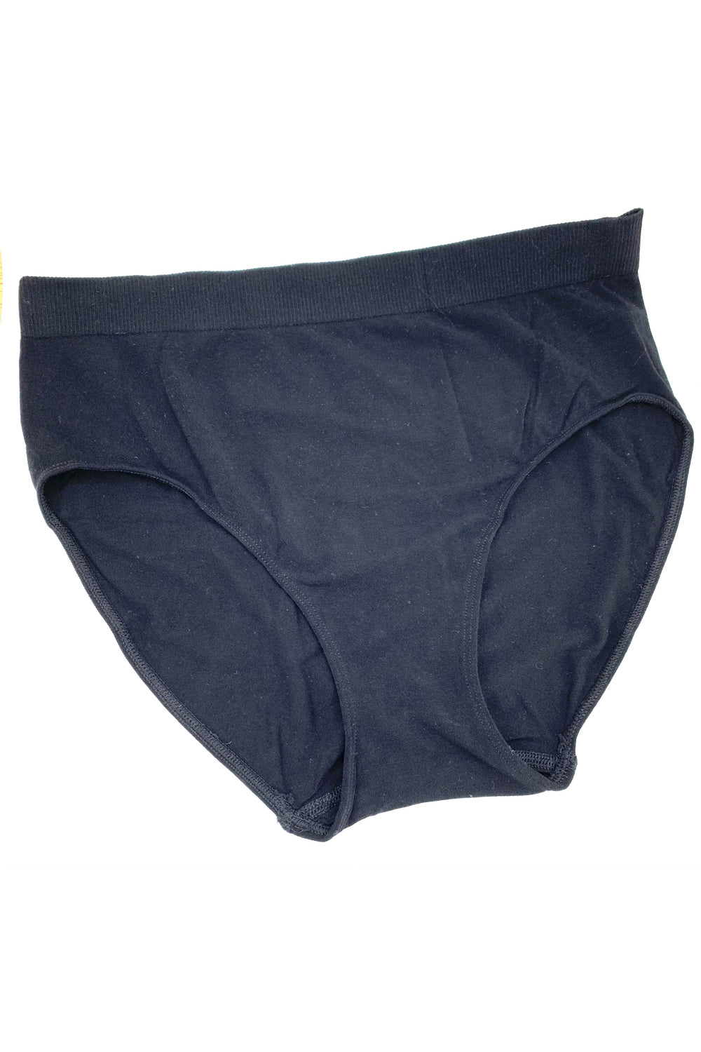 Women’s mid-rise underwear with high-leg cut, made from breathable bamboo viscose blend for lightweight, comfortable, and durable fit